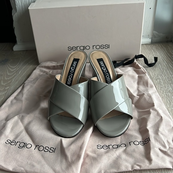 Sergio Rossi gray patent leather wedge sandals size 8 1/2 - Picture 6 of 7